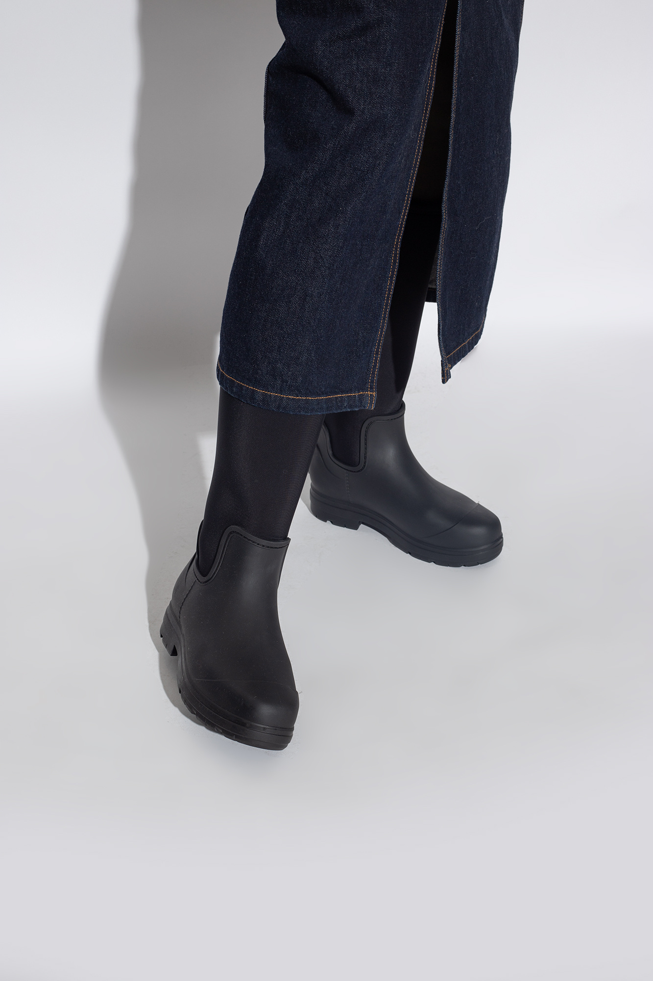 Tall ugg 2024 rain boots